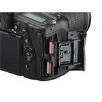 Digitální fotoaparát Nikon D780 tělo